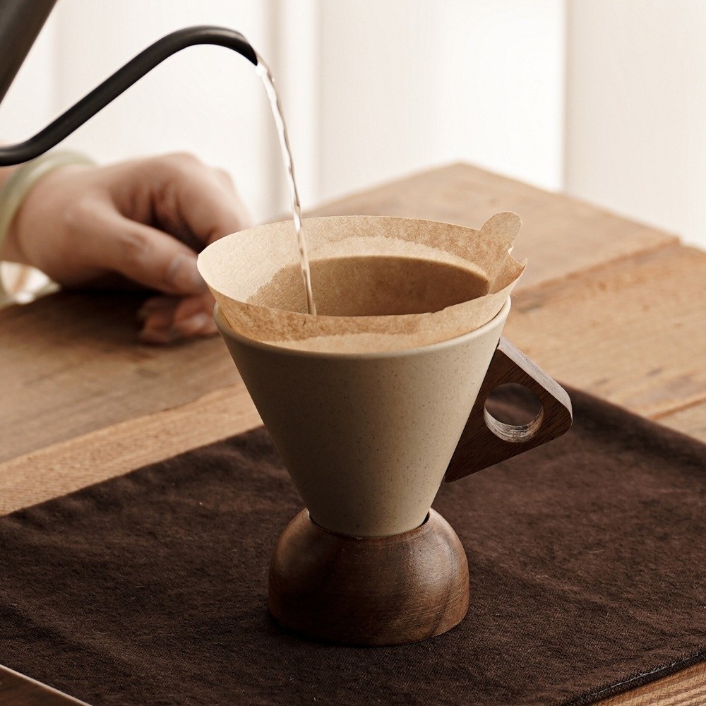 Coarse Ceramic Triangular Cone - đánh giá và giá Coffee Tea Essentials