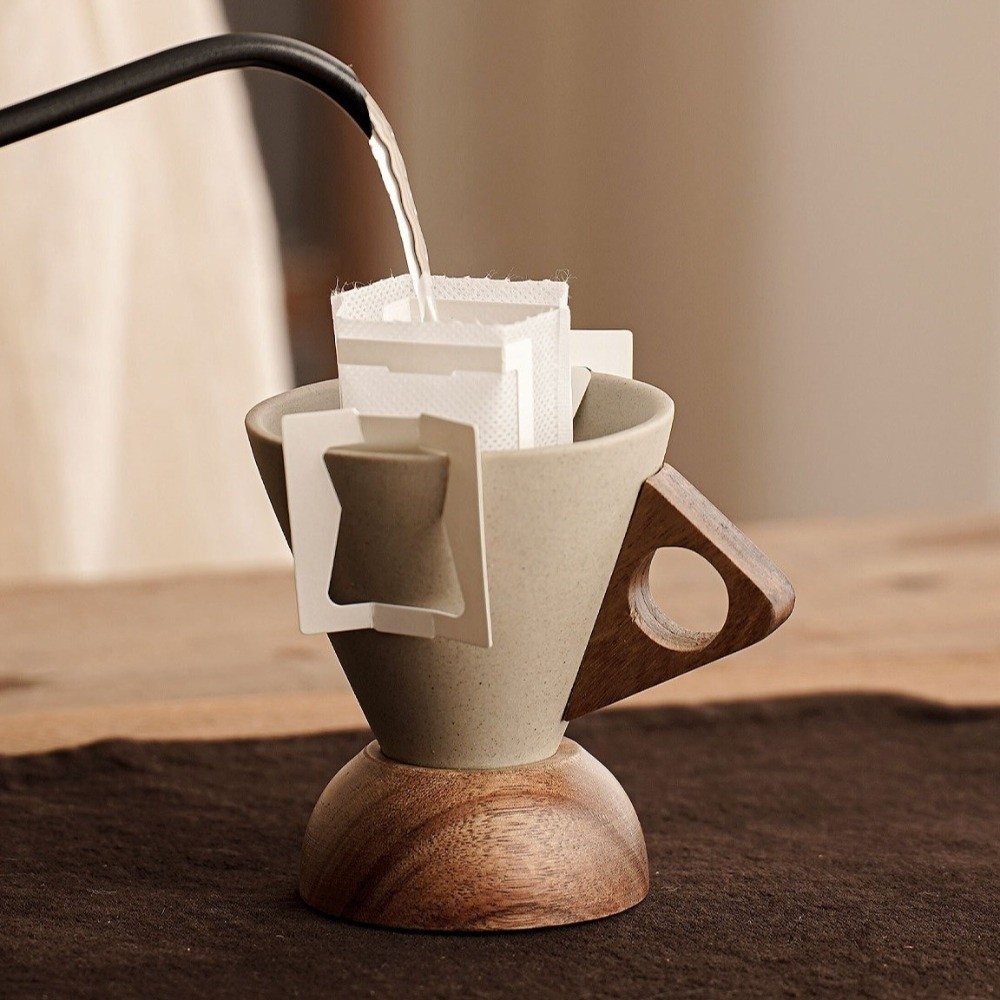 Coarse Ceramic Triangular Cone - đánh giá và giá Coffee Tea Essentials